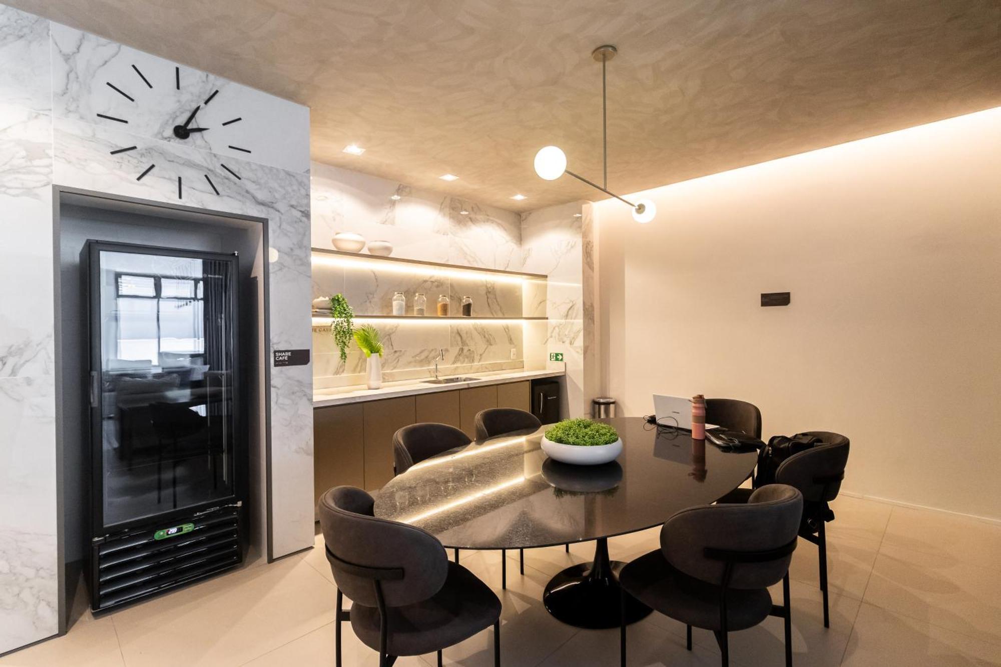 Dsg Luxo Itaim Apartamento *